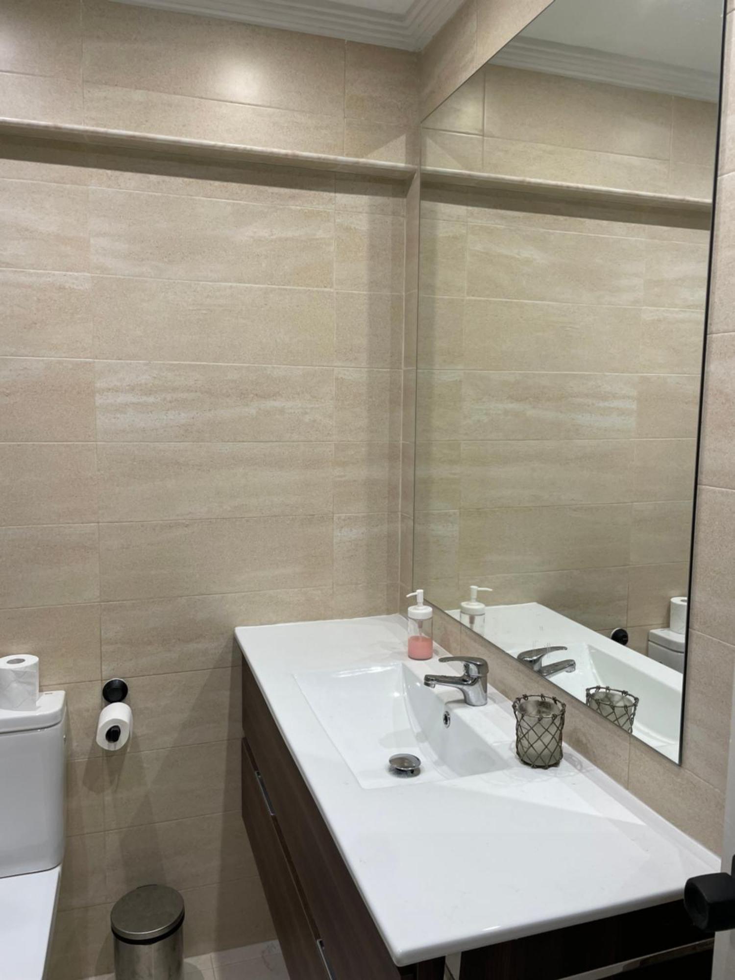 Apartamento En Getxo. Cercano Al Puerto Viejo Exteriör bild